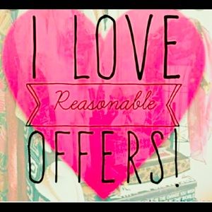 Hi Welcome to my closet!Free gift with purchase 🎁